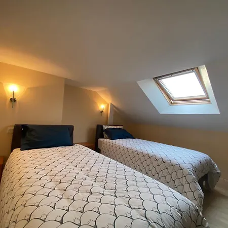 90m2 Dans Avec Piscine Plein Sud Avec Terrasse * Le Croisic